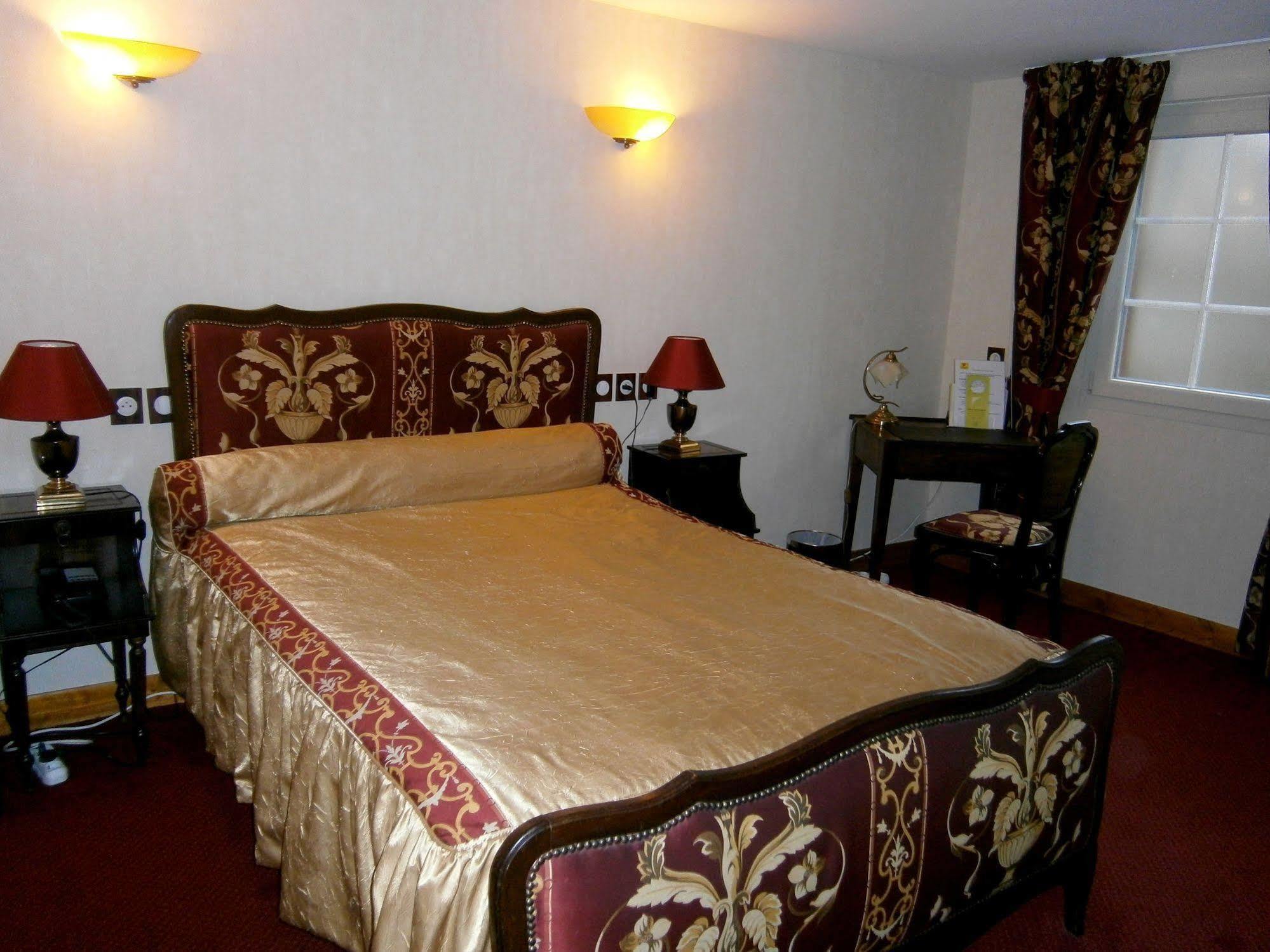 Hostellerie Du Grand Sully Zewnętrze zdjęcie