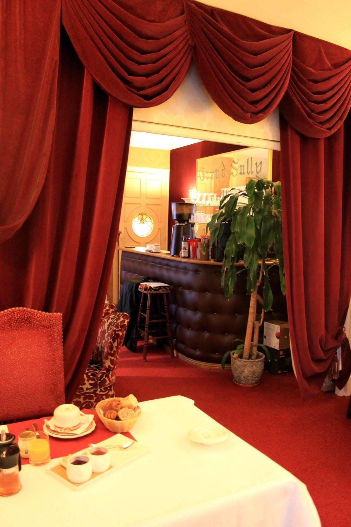 Hostellerie Du Grand Sully Zewnętrze zdjęcie